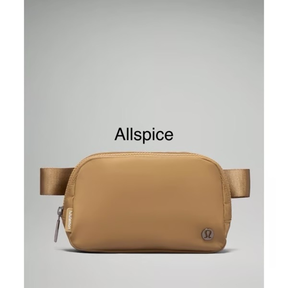 NEW Lululemon Belt Bag